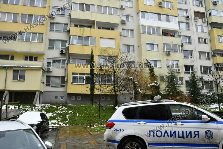 Труп стресира жители на хасковския квартал &bdquo;Орфей&ldquo;