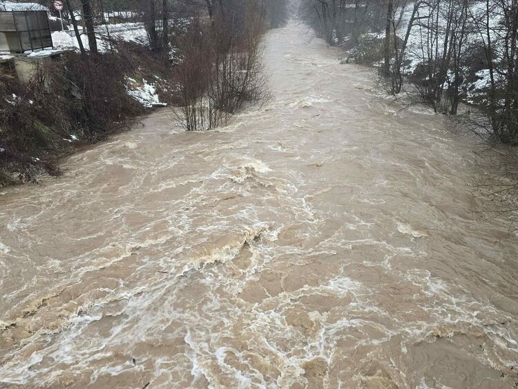 Река Елховска