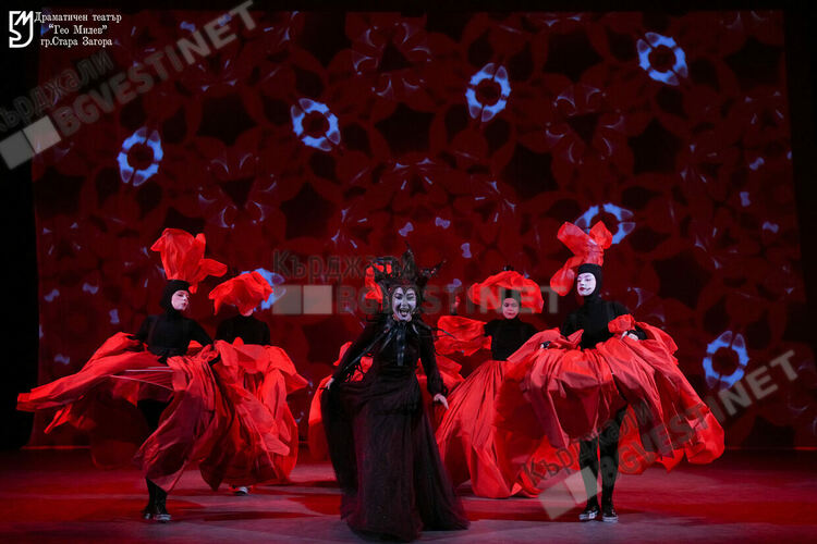 Мюзикълът за малки и големи &bdquo;Магьосникът от ОЗ&rdquo; гостува в Кърджали