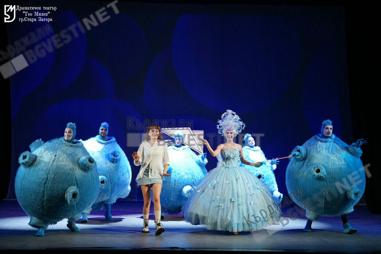 Мюзикълът за малки и големи &bdquo;Магьосникът от ОЗ&rdquo; гостува в Кърджали