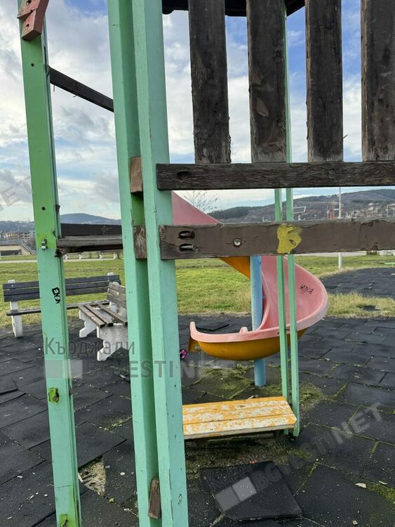 Да България загрижени за вандалщината в парк &bdquo;Арпезос Север&ldquo;,отправят питане до Общината