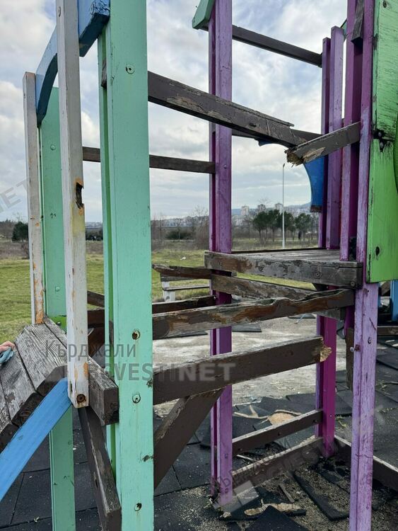 Да България загрижени за вандалщината в парк &bdquo;Арпезос Север&ldquo;,отправят питане до Общината