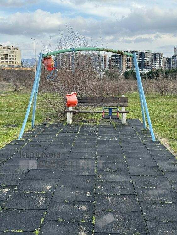 Да България загрижени за вандалщината в парк &bdquo;Арпезос Север&ldquo;,отправят питане до Общината