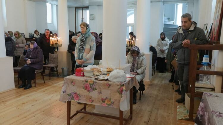 Почетоха Свети Харалампий в едноименния храм в кв. &bdquo;Болярово&ldquo; 