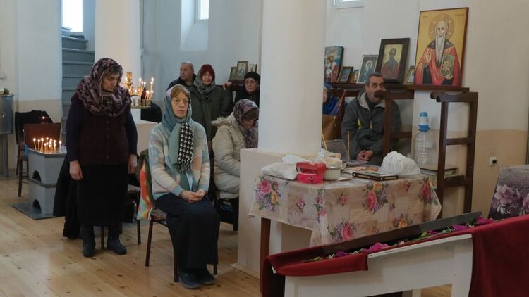 Почетоха Свети Харалампий в едноименния храм в кв. &bdquo;Болярово&ldquo; 