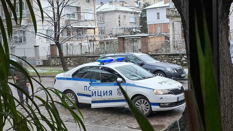 Арест посред бял ден в Асеновград
