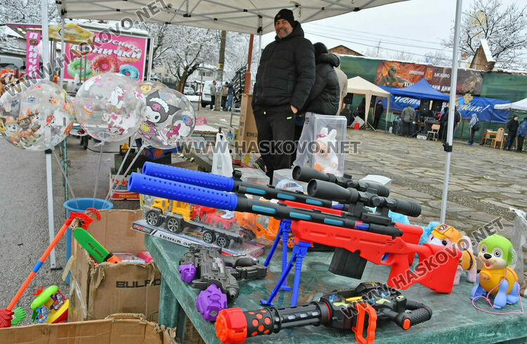 Оркестър &bdquo;Хасково&ldquo; весели жители и гости на &bdquo;Болярово&ldquo; на Свети Харалампий