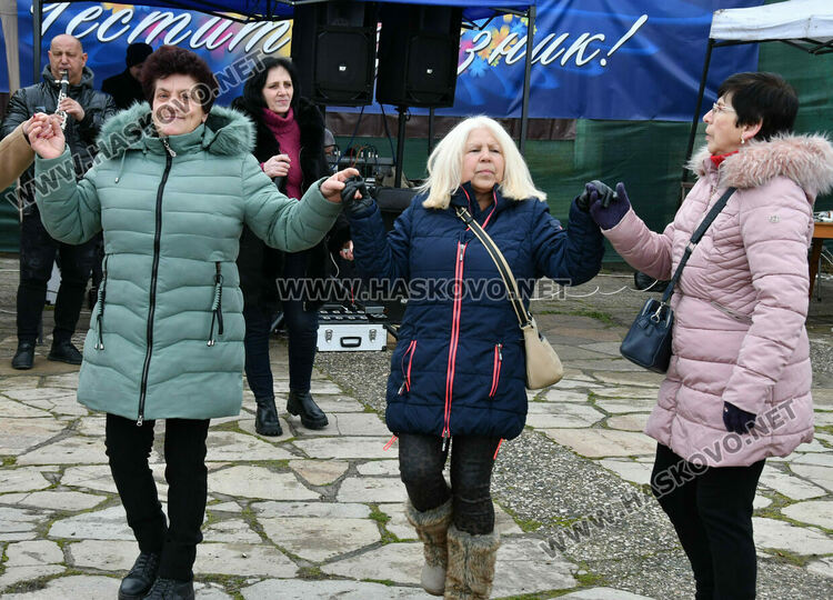 Оркестър &bdquo;Хасково&ldquo; весели жители и гости на &bdquo;Болярово&ldquo; на Свети Харалампий