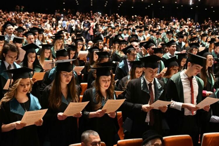 Анестезиологията е най-желаната специалност сред младите лекари от Випуск 2025