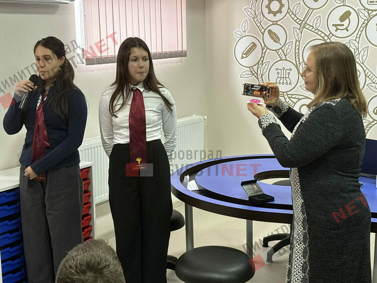 Нов STEM център откри врати в ПМГ &bdquo;Иван Вазов&ldquo;, но каква е ползата за учениците