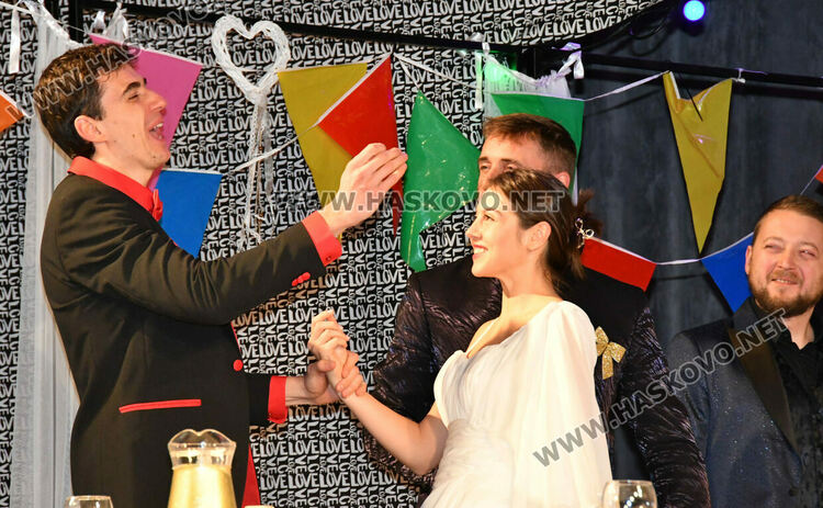 Представят премиера на &bdquo;Сватба&ldquo; по Бертолд Брехт в читалище &bdquo;Заря&ldquo;