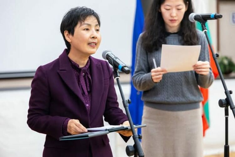 В Двореца на културата се преведе специално събитие по валидиране на пощенска марка &lsquo;&lsquo;Китайска Нова година - година на огнения кон&lsquo;&lsquo;