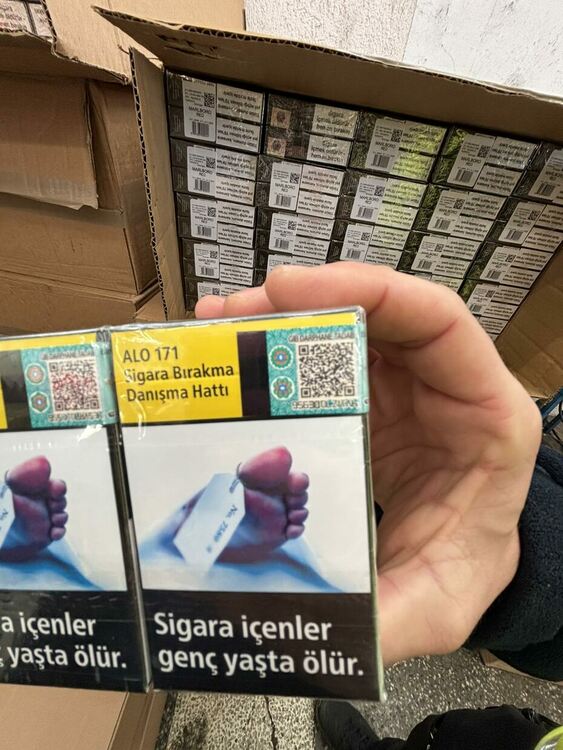 Откриха цигари за близо 1 млн. евро в тир