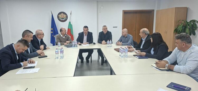 ЕВН пред Областния координационен център за еврото:Не сме повишавали цената на тока от 1 януари!