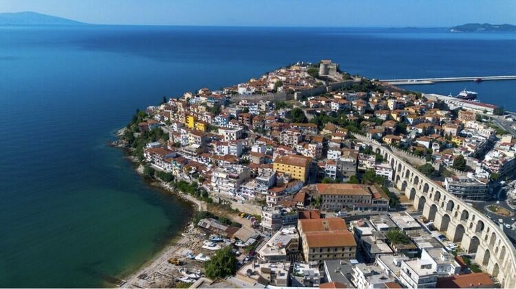 Гърция се притесни, че турци купуват имоти през български дружества