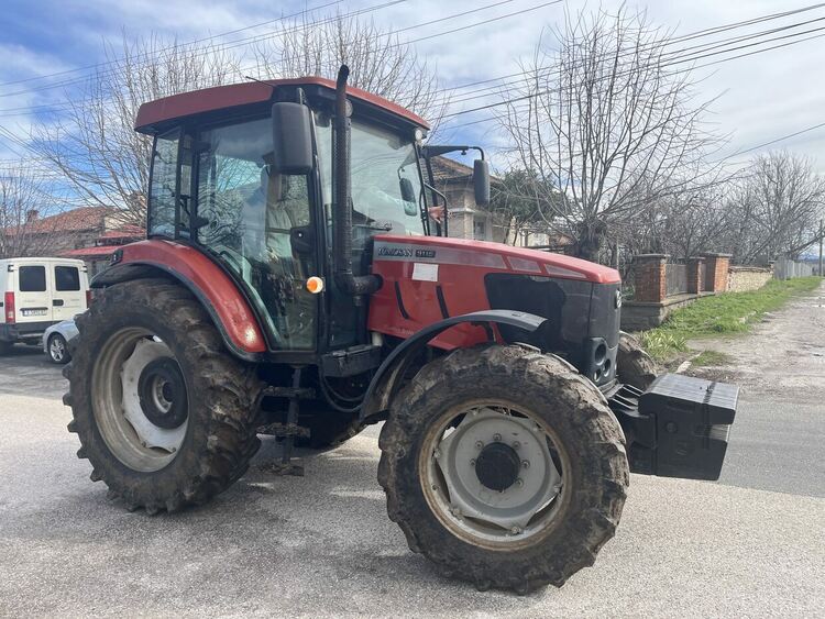 Конкурси за най-доброто вино и тестени изделия проведоха на Трифон Зарезан в с. Мандра 