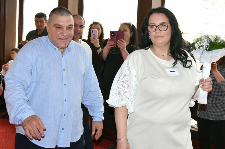 След близо три десетилетия заедно семейство от Хасково реши да сключи граждански брак