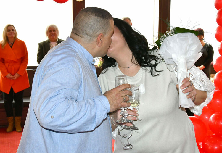 След близо три десетилетия заедно семейство от Хасково реши да сключи граждански брак