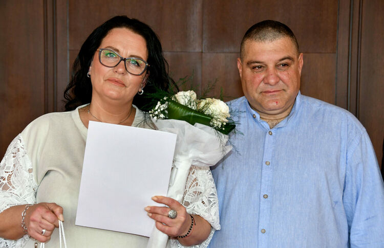 След близо три десетилетия заедно семейство от Хасково реши да сключи граждански брак
