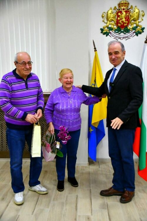 Семейство от Асеновград отпразнува своята &bdquo;Златна сватба&ldquo;