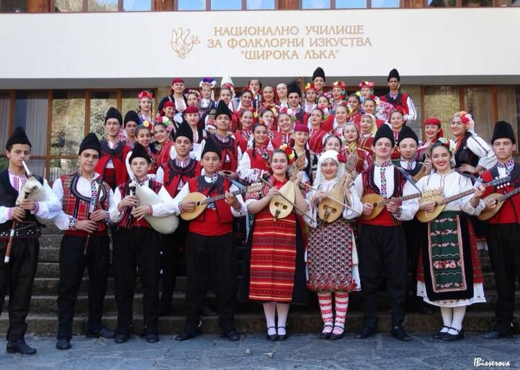 Възпитаниците на НУФИ "Широка лъка" се включват в тържествен концерт в София по повод 3 март