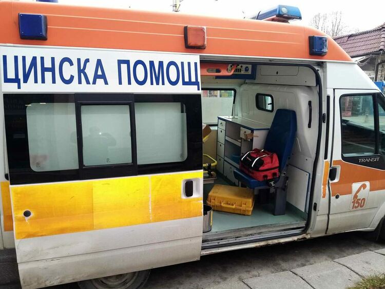 Мъж пострада при пътен инцидент в Смолян 