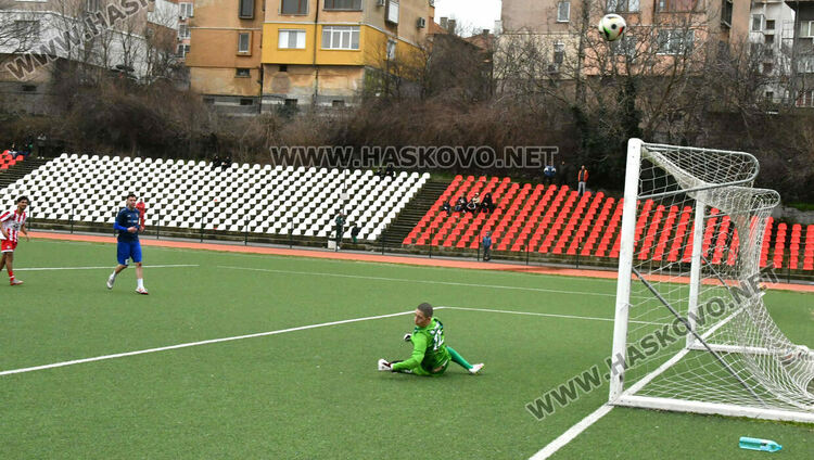 7 попадения бяха отбелязани в контрола на ст. &bdquo;Младост&ldquo; 
