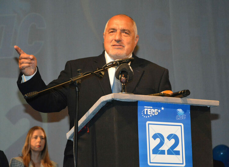 Делян Добрев напуска ГЕРБ