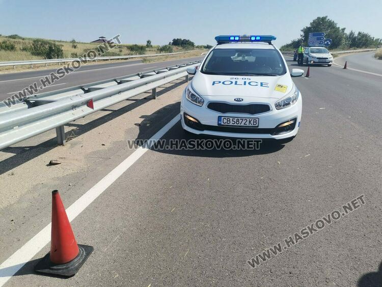 Водач и пътничка пострадаха при катастрофа на пътя Хасково&nbsp;&ndash; Кърджали