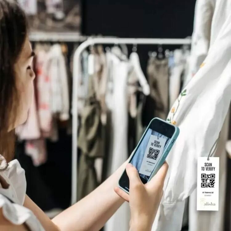 Някои компании вече са въвели дигитални паспорти за своите изделия.