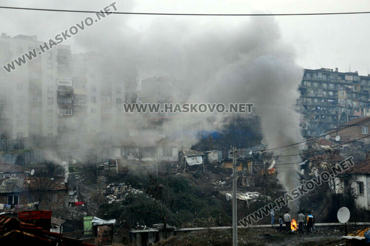 Отново приемат заявления за смяна на печките на дърва с климатици