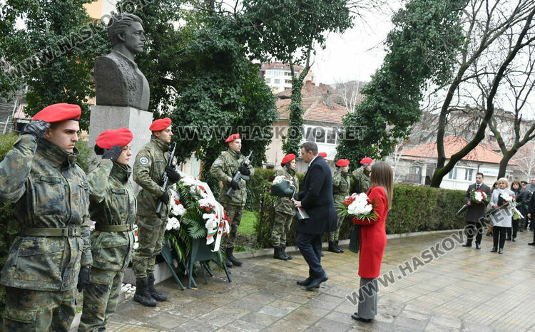 Хасково се преклони пред делото на Апостола на българската свобода&nbsp;&ndash; Васил Левски
