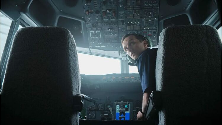 Гледаме 2-ри сезон на &bdquo;Нощен полет&ldquo; в HBO Max