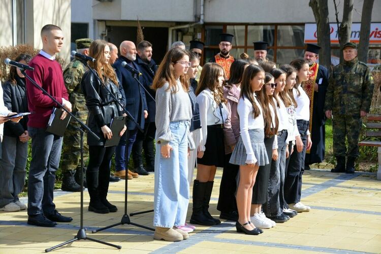 Асеновград се поклони пред Апостола на свободата
