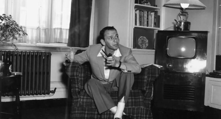 Ергенският апартамент на Франк Синатра с уникални характеристики е обявен за продажба