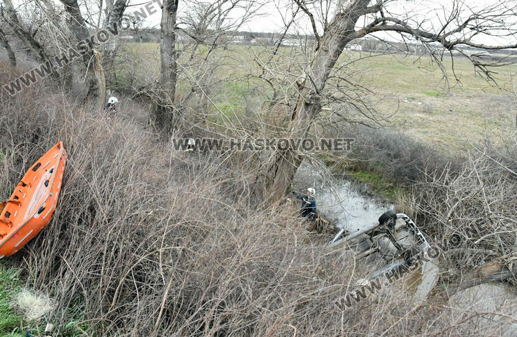 Двама загинали, а майка и дете са ранени при катастрофа край Хасково