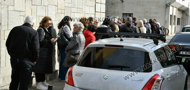 Хасковлии извиха опашка за подаване на заявления за подмяна на печки с климатици
