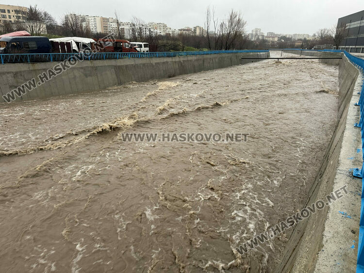Хасковската река преля до Болярово
