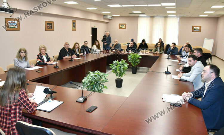 Не се разбраха! ЦИК ще избере РИК-Хасково