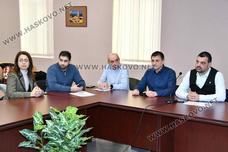 Не се разбраха! ЦИК ще избере РИК-Хасково