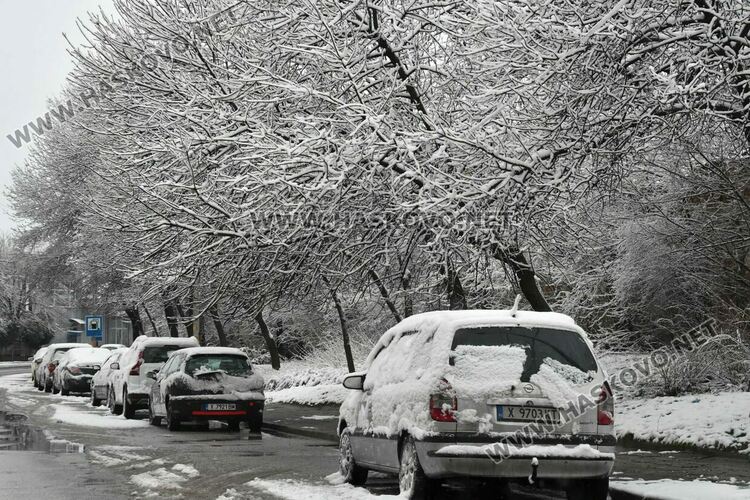 Облачно и без валежи в Хасково в неделя