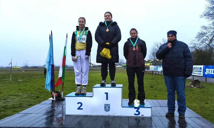 Лили Стойчева-Иванова с поредна републиканска титла 