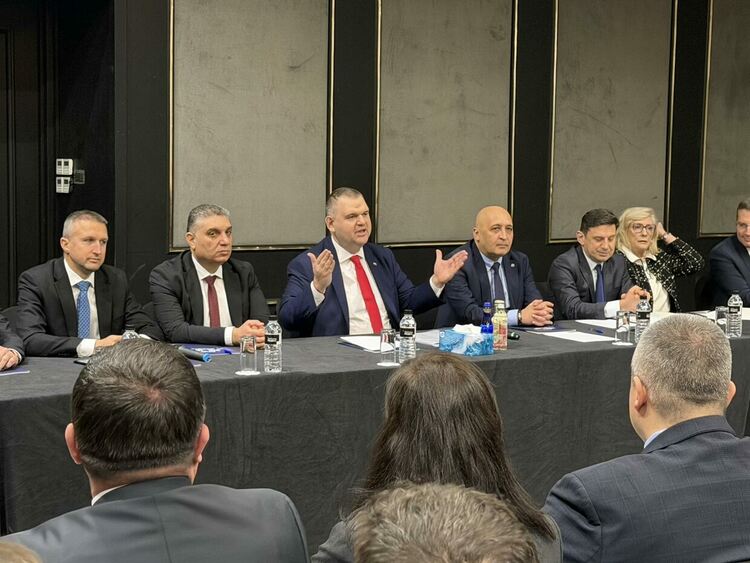 Днес заседава ЦС на ДПС,Делян Пеевски призова за сплотеност на изборите