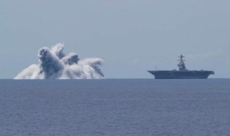 На крачка от споразумение: Китай ще зарежда Иран с противокорабни ракети