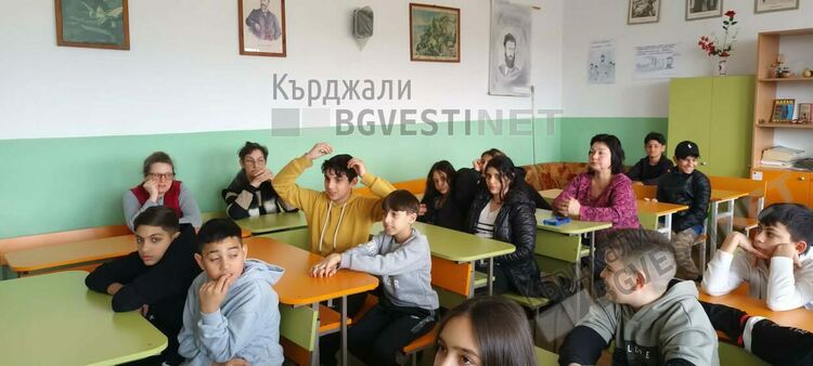 Децата в ОУ"П.К.Яворов":"Не на агресията в училище"