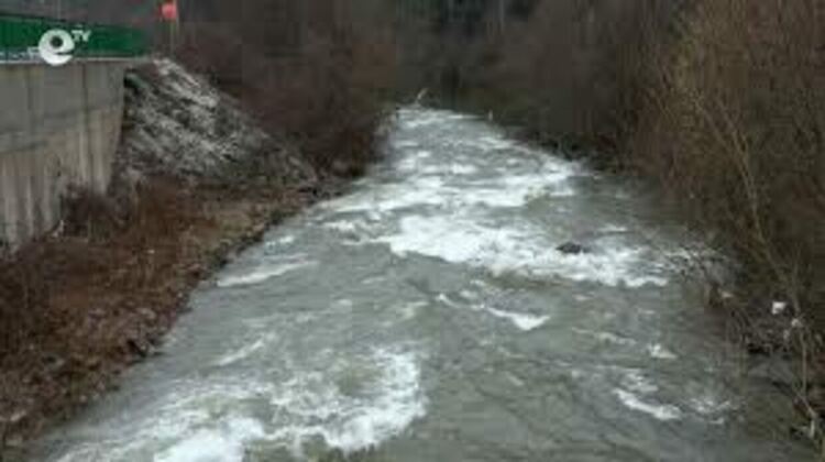 Обявено е бедствено положение в Смолян заради свлачище на ул. &bdquo;Дунав&ldquo;