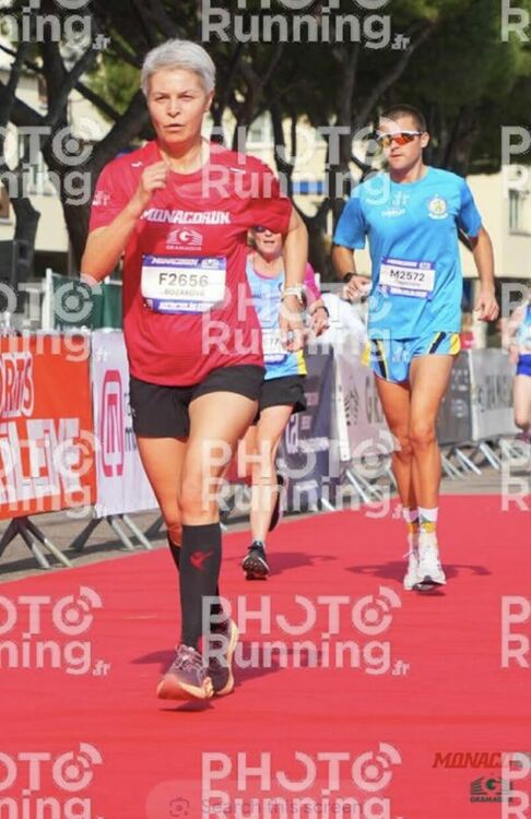 Мариана Бозакова