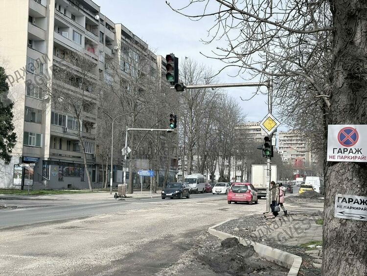 АПИ:Светофарите на бул.&ldquo;Беломорски&ldquo; при Пътното ще бъдат заменени с кръгово кръстовище