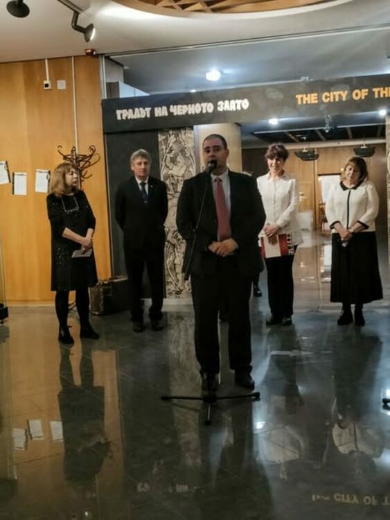 &bdquo;Градът на черното злато&ldquo;