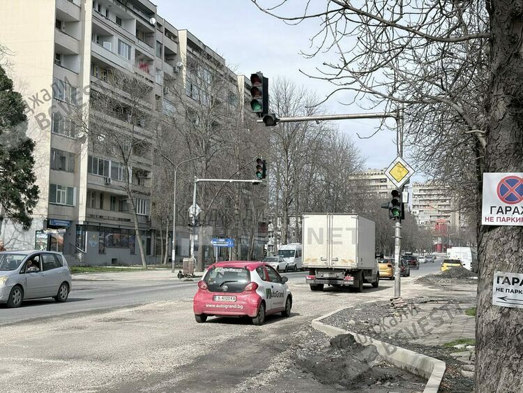 АПИ:Светофарите на бул.&ldquo;Беломорски&ldquo; при Пътното ще бъдат заменени с кръгово кръстовище